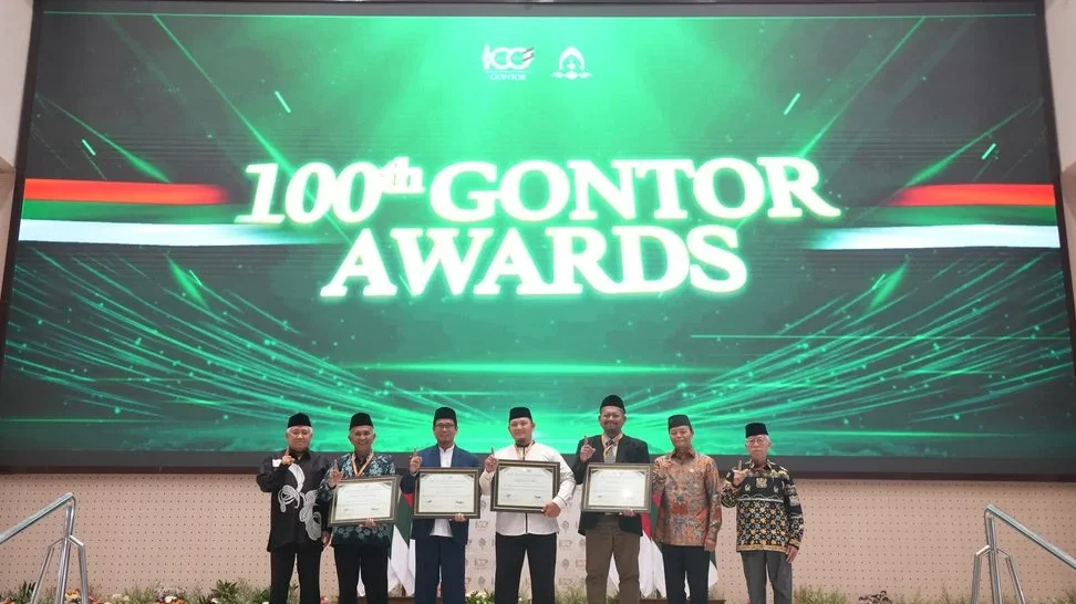 100 tahun Gontor
