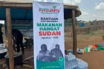 ProZIS Ibnu Abbas bersama Baitulmaal Muamalat menyalurkan bantuan Hot Meals kepada pengungsi di Daar Omo Camp Sudan.